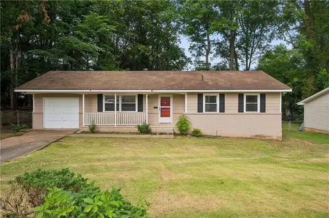 8845 Ashwood Dr, Riverdale, GA 30274