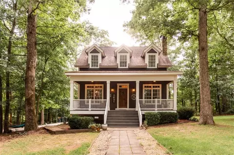 633 Duncan Rd, Oxford, GA 30054