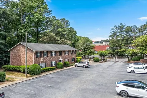 3665 Chestnut Dr #F2, Atlanta, GA 30340