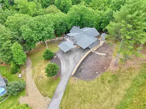 71 Chinquapin Pl, Blairsville, GA 30512