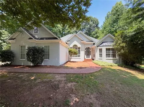 797 Deerwood Dr, Stockbridge, GA 30281