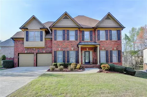 1400 Cresthaven Ln, Lawrenceville, GA 30043