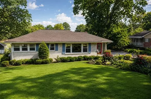 2606 Lakeview Dr, Rome, GA 30165