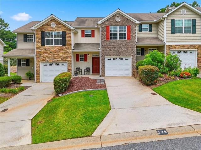 226 Derby Ct, Acworth, GA 30102