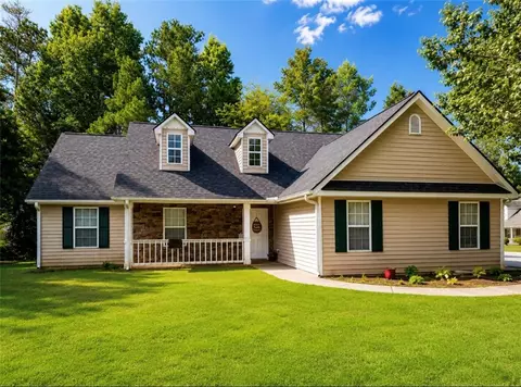 295 Berkshire Dr, Covington, GA 30016
