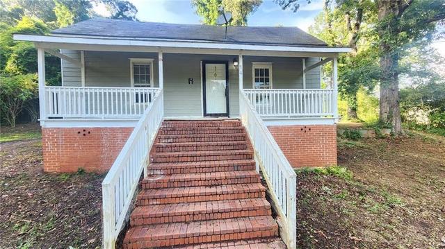 71 Sargent Railroad Ave, Newnan, GA 30263