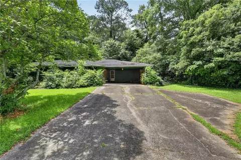 4451 Sims Ct, Tucker, GA 30084
