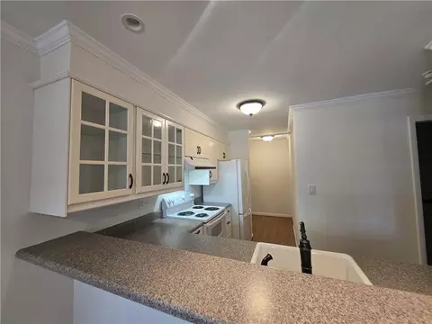 Kitchen - 3309 Stonecrest Ct, Atlanta, GA 30341 photo 2 of 4
