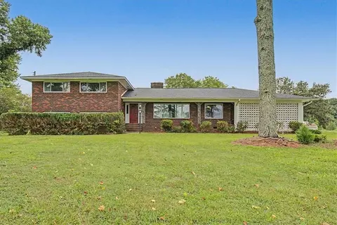 1314 Cave Springs Rd, Cedartown, GA 30125