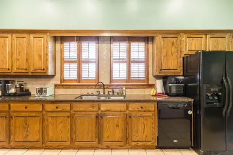 224 Oak Ave, Pinehurst, GA 31070 photo 12