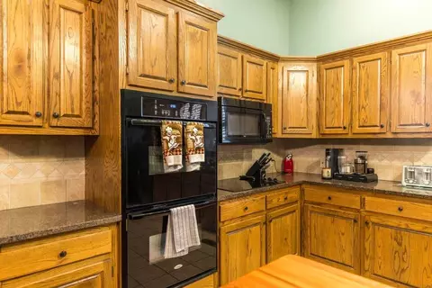224 Oak Ave, Pinehurst, GA 31070 photo 11