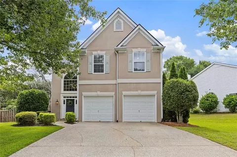 2034 Crestview Way, Woodstock, GA 30188