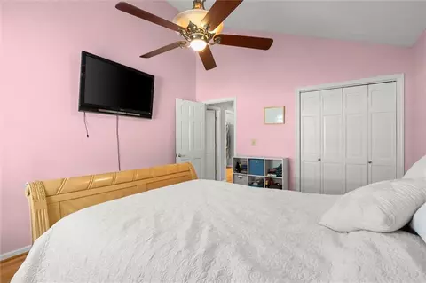Bedroom - 9040 Ruby Ln, Gainesville, GA 30506 photo 3 of 5