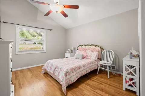 Bedroom - 9040 Ruby Ln, Gainesville, GA 30506 photo 4 of 5