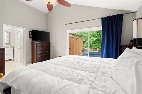 Bedroom - 9040 Ruby Ln, Gainesville, GA 30506 photo 1 of 5