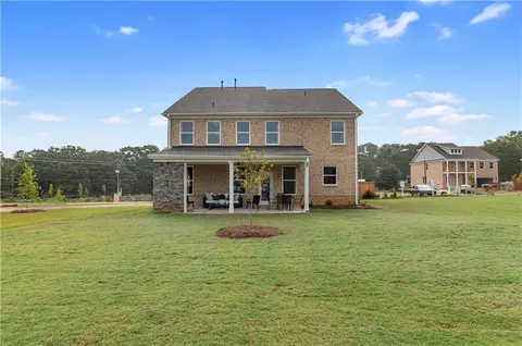 Exterior - 200 Chiswick Loop, Stockbridge, GA 30281 photo 8 of 10