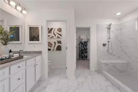 Bath - 200 Chiswick Loop, Stockbridge, GA 30281 photo 5 of 5
