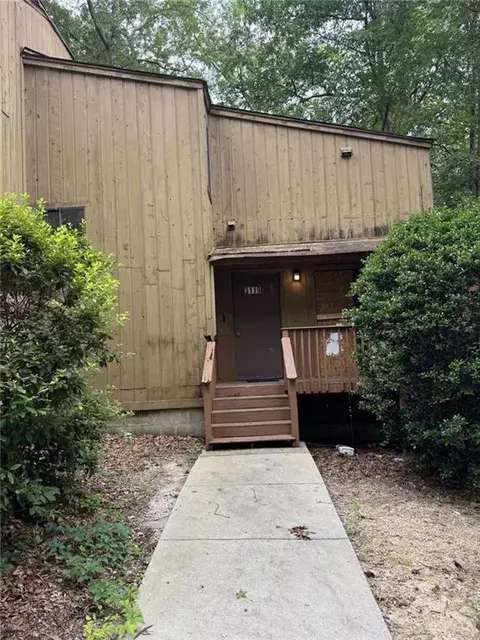 3119 Fairington Dr, Lithonia, GA 30038