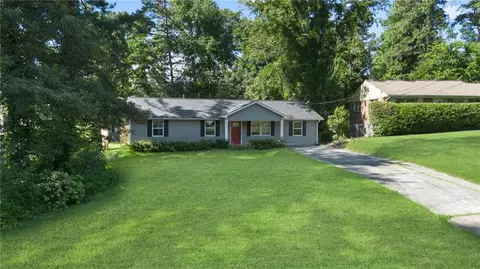 2005 Harwinor Rd SE, Smyrna, GA 30082