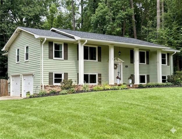 265 Pinetree Dr, Marietta, GA 30068