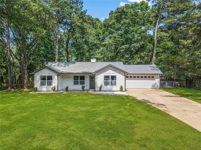 491 Natasha Dr, Auburn, GA 30011