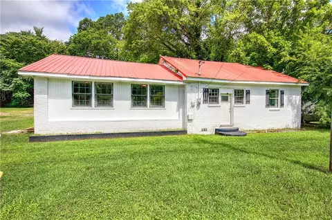 306 Cave Spring St SW, Rome, GA 30161