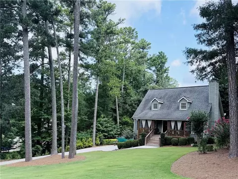 502 Oconee Ct, Woodstock, GA 30188