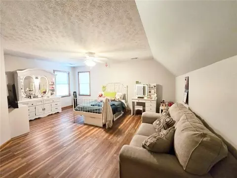 Bedroom - 13789 Woolsey Rd, Hampton, GA 30228 photo 3 of 8