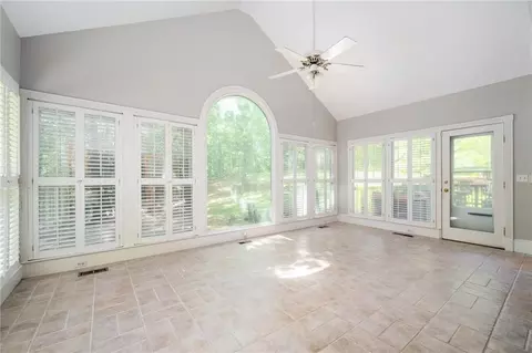 Living - 13789 Woolsey Rd, Hampton, GA 30228 photo 5 of 5