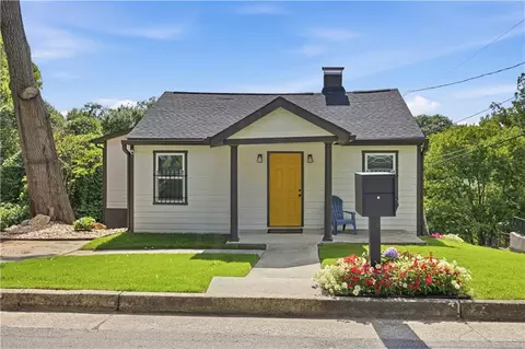 1756 Mary George Ave NW, Atlanta, GA 30318