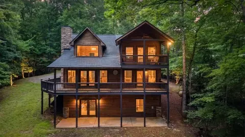 648 Stuart Mountain Rd, Mineral Bluff, GA 30559