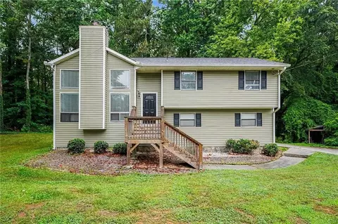 2311 Weatherly Ct, Jonesboro, GA 30236