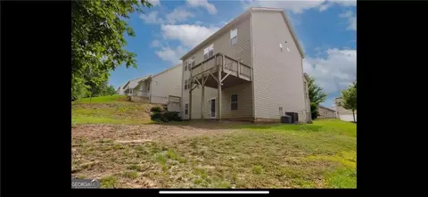565 Lance View Ln, Lawrenceville, GA 30045
