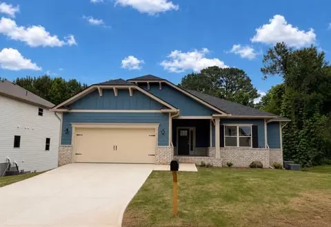 420 Magnolia Grove Pl, Cornelia, GA 30531