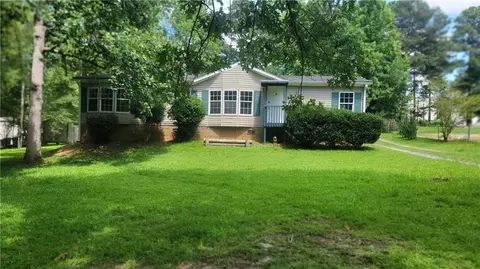 174 Luther Cir, Villa Rica, GA 30180