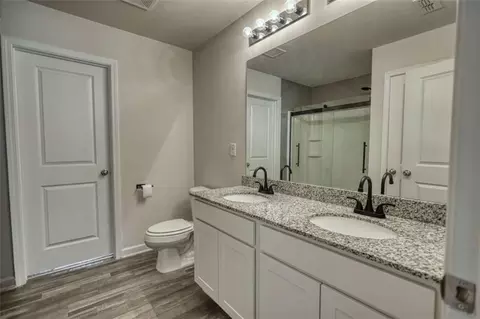 Bath - 20 Great Canyon Ln, Covington, GA 30016 photo 3 of 7