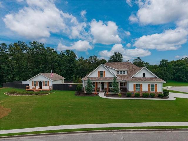 11 Montview Cir SE, Cartersville, GA 30121