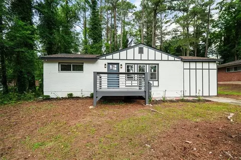 3406 Longleaf Dr, Decatur, GA 30032