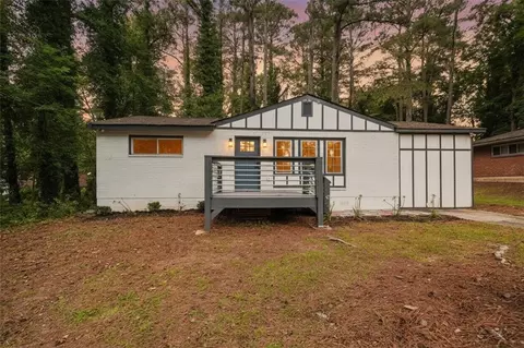 3406 Longleaf Dr, Decatur, GA 30032