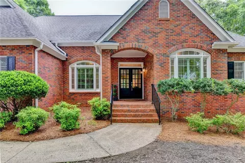 3515 Woodbury Creek Dr, Cumming, GA 30041