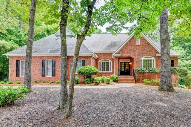 3515 Woodbury Creek Dr, Cumming, GA 30041