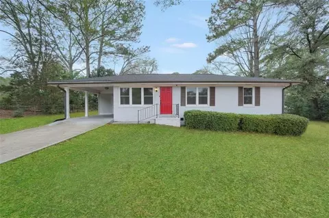 161 Carver Rd, Mcdonough, GA 30253