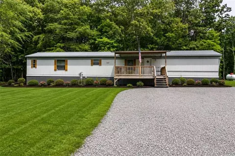 3566 Colston Ln, Tunnel Hill, GA 30755