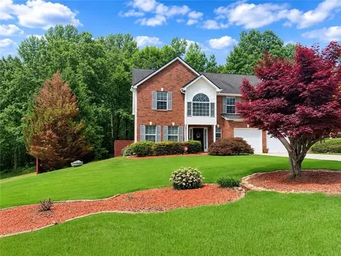 1835 Winding Crossing Trl, Fairburn, GA 30213
