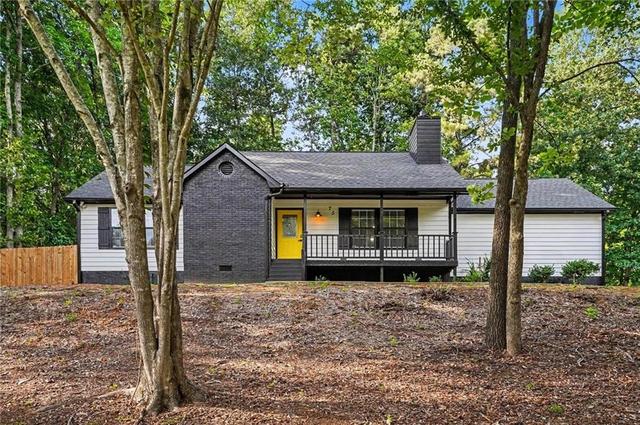 75 Contour Dr, Stockbridge, GA 30281