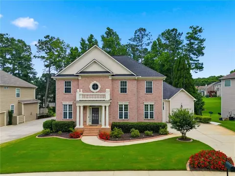 3352 Walnut Rdg, Atlanta, GA 30349