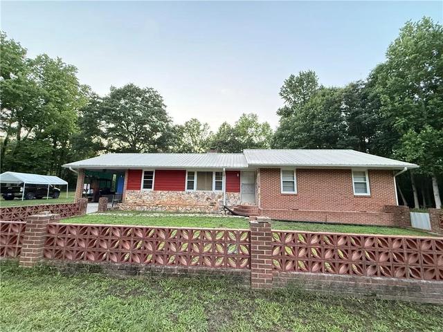 2827 Bomar Rd, Douglasville, GA 30135