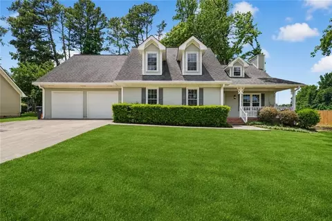 598 Saddletop Ln, Lawrenceville, GA 30044