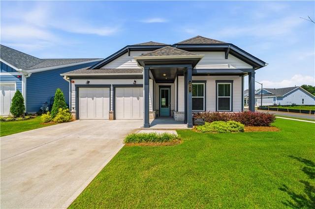 261 Vinca Cir NW, Kennesaw, GA 30144