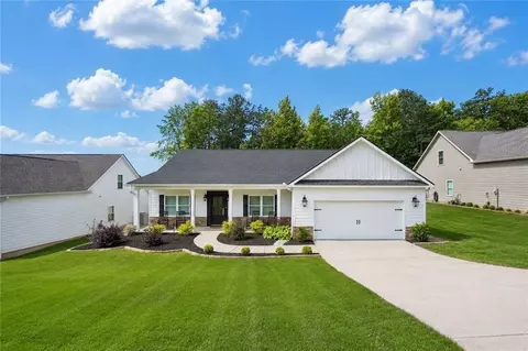 8851 St Andrews Pkwy, Winston, GA 30187
